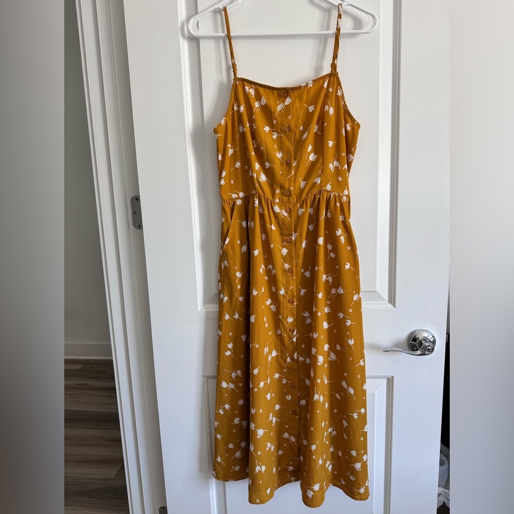 Penny Dress color mustard size S new with tag